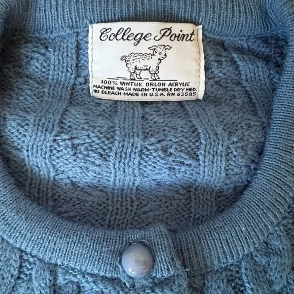 Vintage College Point Medium Cardigan Blue Crewneck Cable Knit Acrylic Classic - Picture 10 of 12